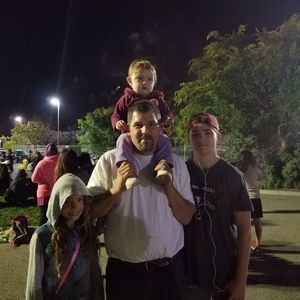 Meet your Posher, Robert